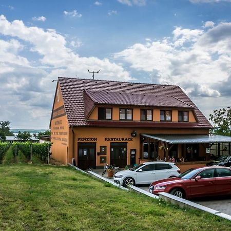 Penzion S Restauraci Na Furhaple Šakvice Kültér fotó